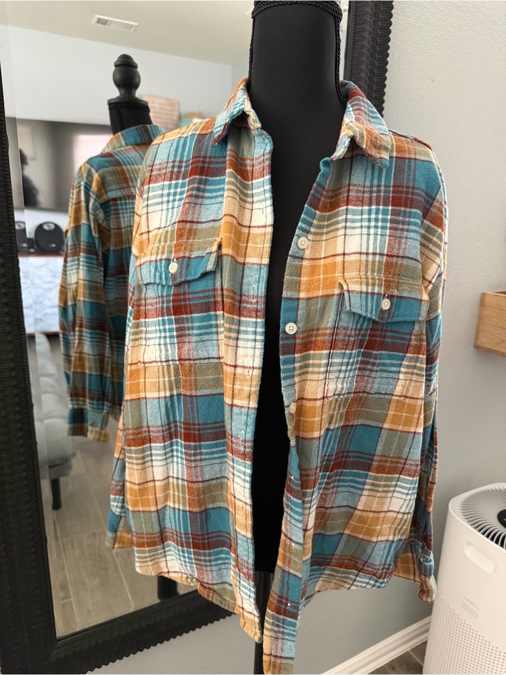 Women’s Plaid Button-Up Shirt Jacket in Teal, Mustard & Brown
